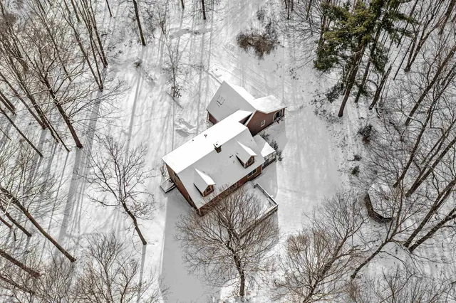 $469,000 | 151 Morningside Drive, Weathersfield, VT 05156