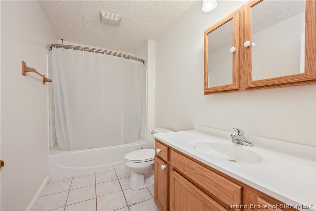 311 Lake Road Henryville, IN 47126 - Photo 18 of 29 Gallery Image 18