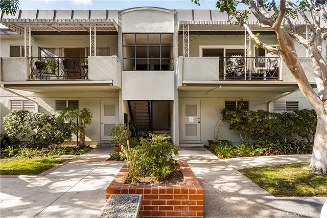 $549,000 | 5110 East Atherton Street, Unit 62, Long Beach, CA 90815