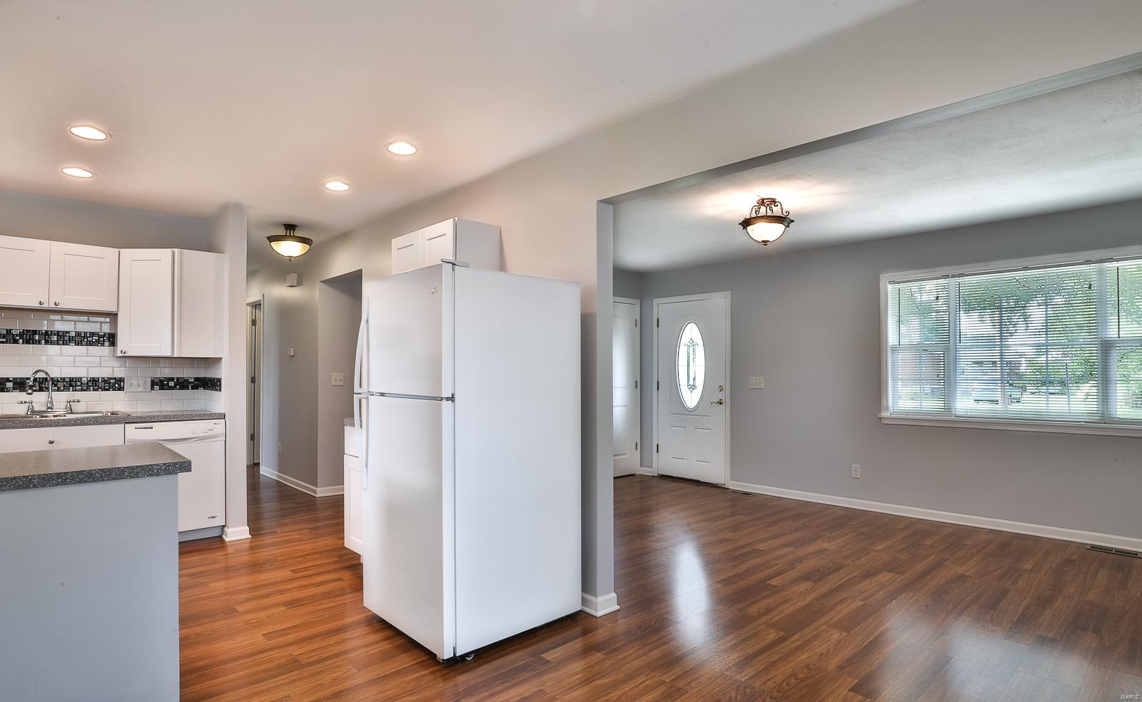 4039 Weber Road St. Louis, MO 63123 - Photo 4 of 15
