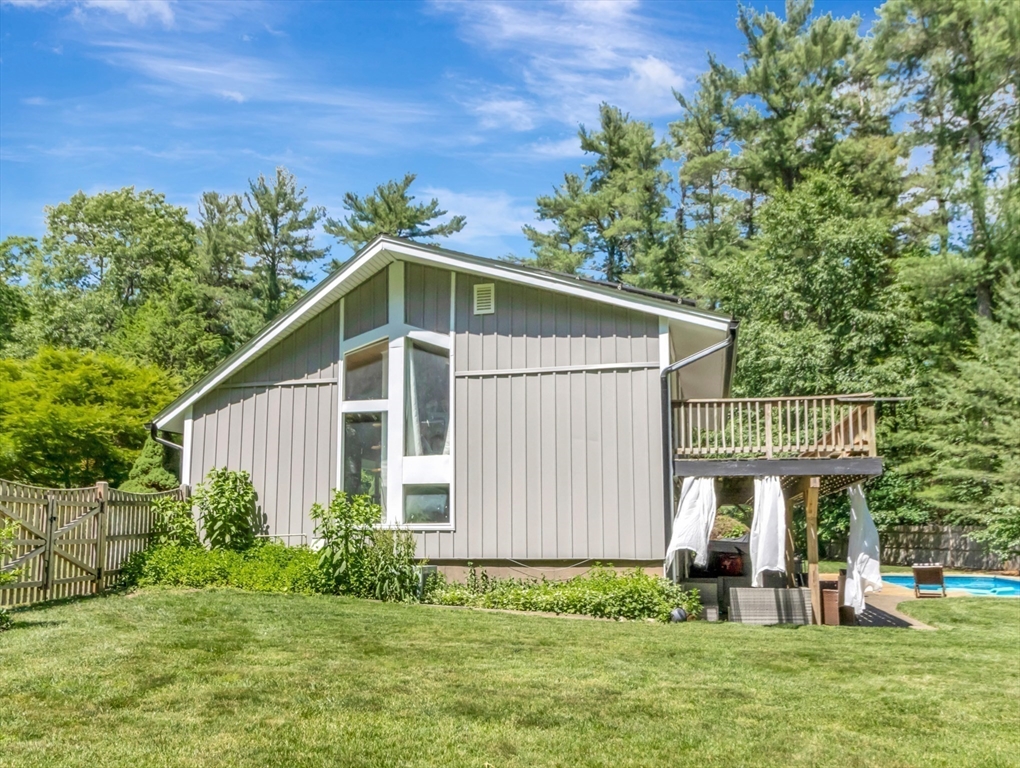 10 Mountain Road Easton, MA 02356 - Photo 33 of 42