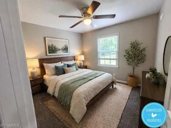 $1,025 | 501 Greenbriar Road, Unit D, Greensboro, NC 27405