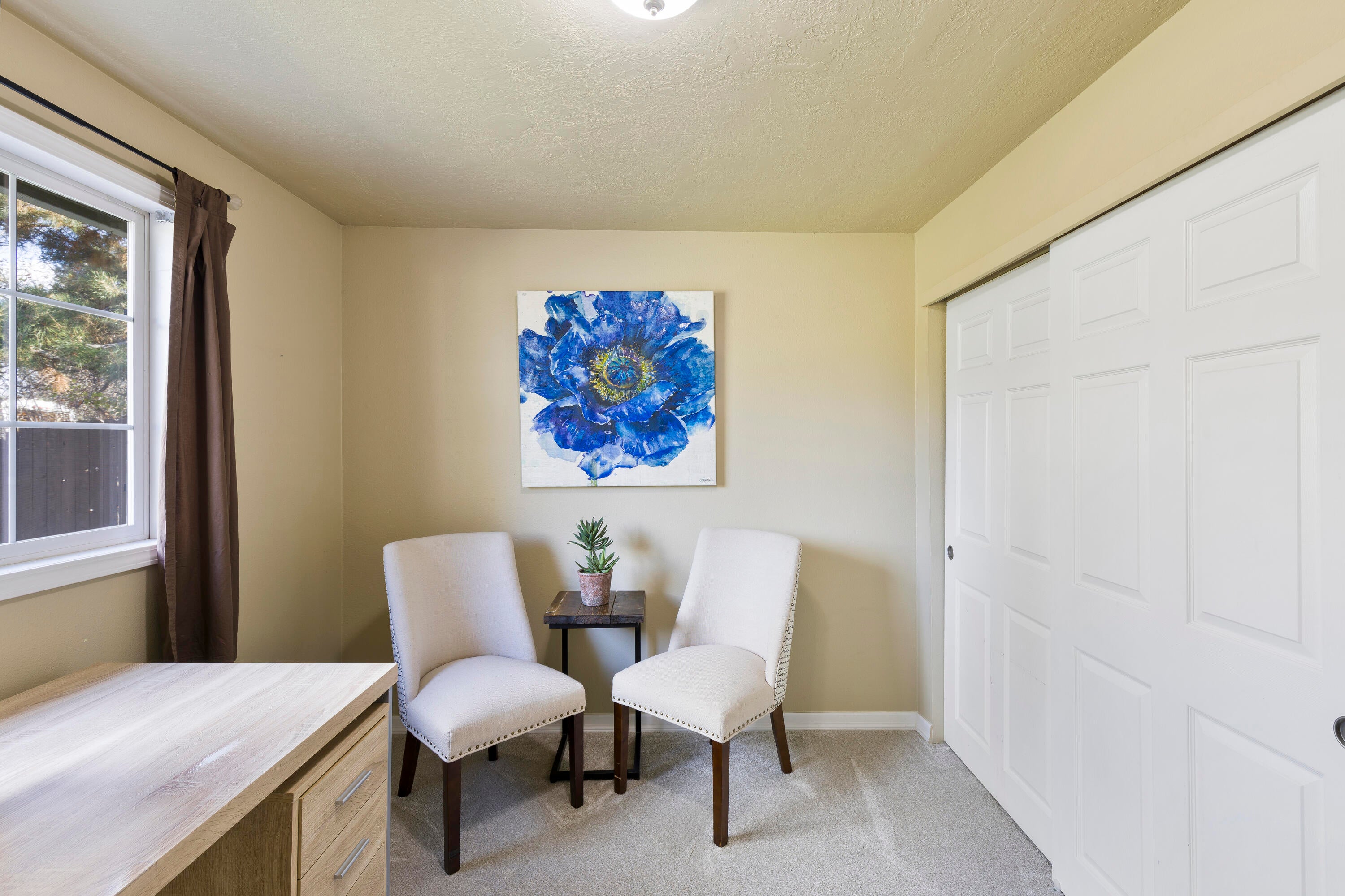 20607 Mary Way Bend, OR 97701 - Photo 27 of 35 Office/Spare Bedroom