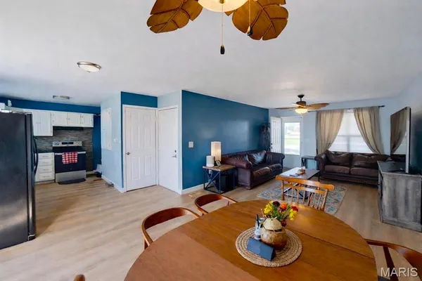 $262,000 | 753 Boulevard De Cannes, Edwardsville, IL 62025