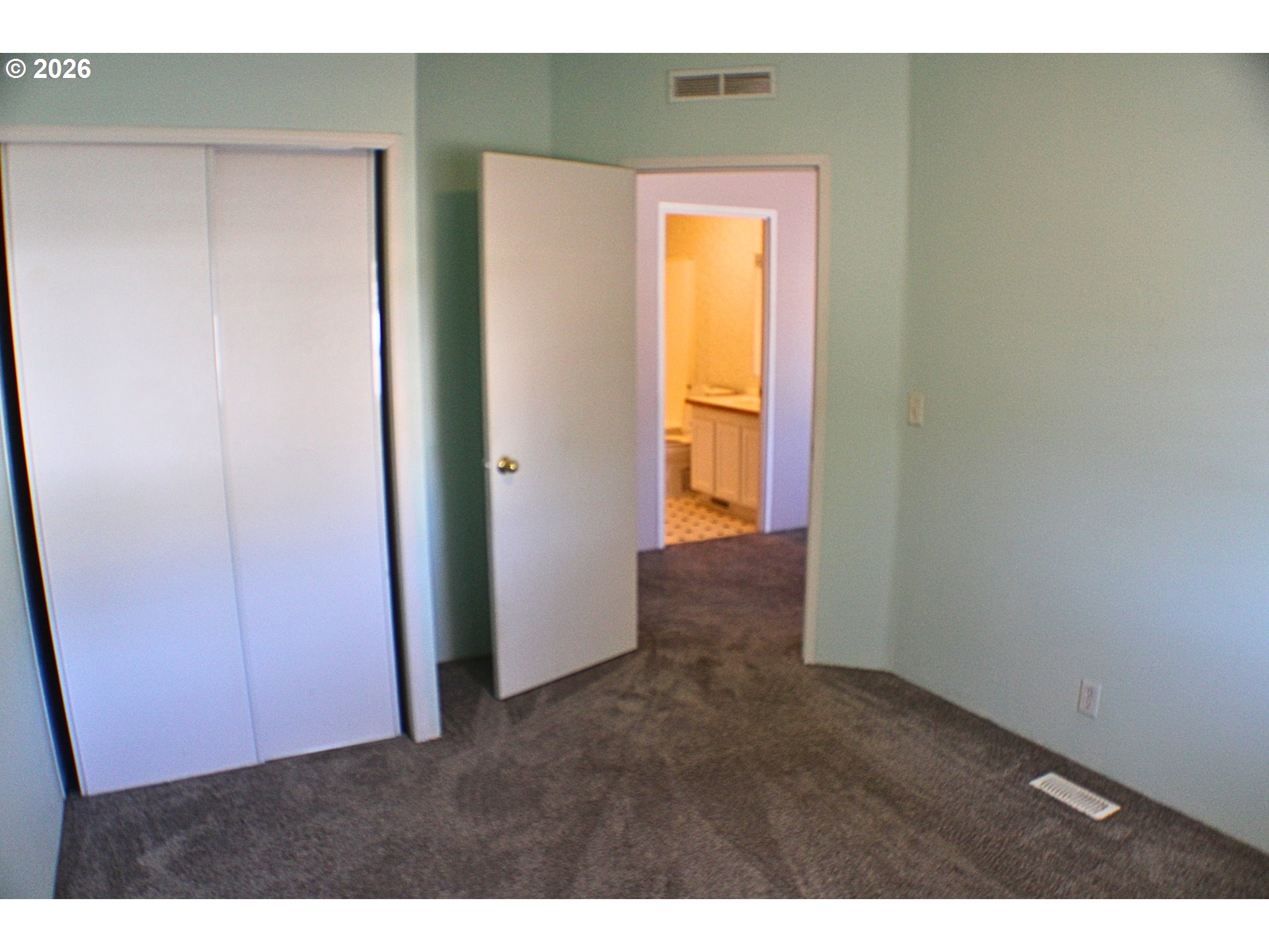 130 Stephanie Court Winston, OR 97496 - Photo 13 of 22 a view of an empty room and a bathroom