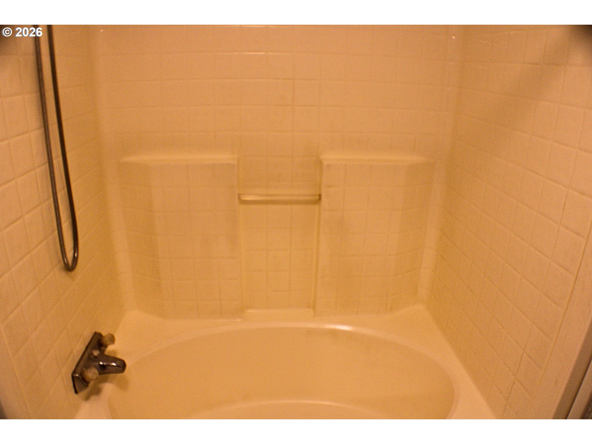 130 Stephanie Court Winston, OR 97496 - Photo 7 of 22 a bathroom with a shower