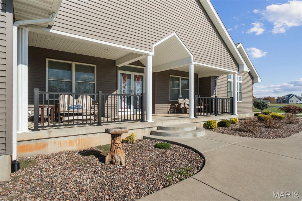 1006 Stone Creek Road Farmington, MO 63640 - Photo 2 of 61