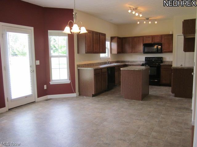 37390 Barres Road North Ridgeville, OH 44039 - Photo 6 of 22