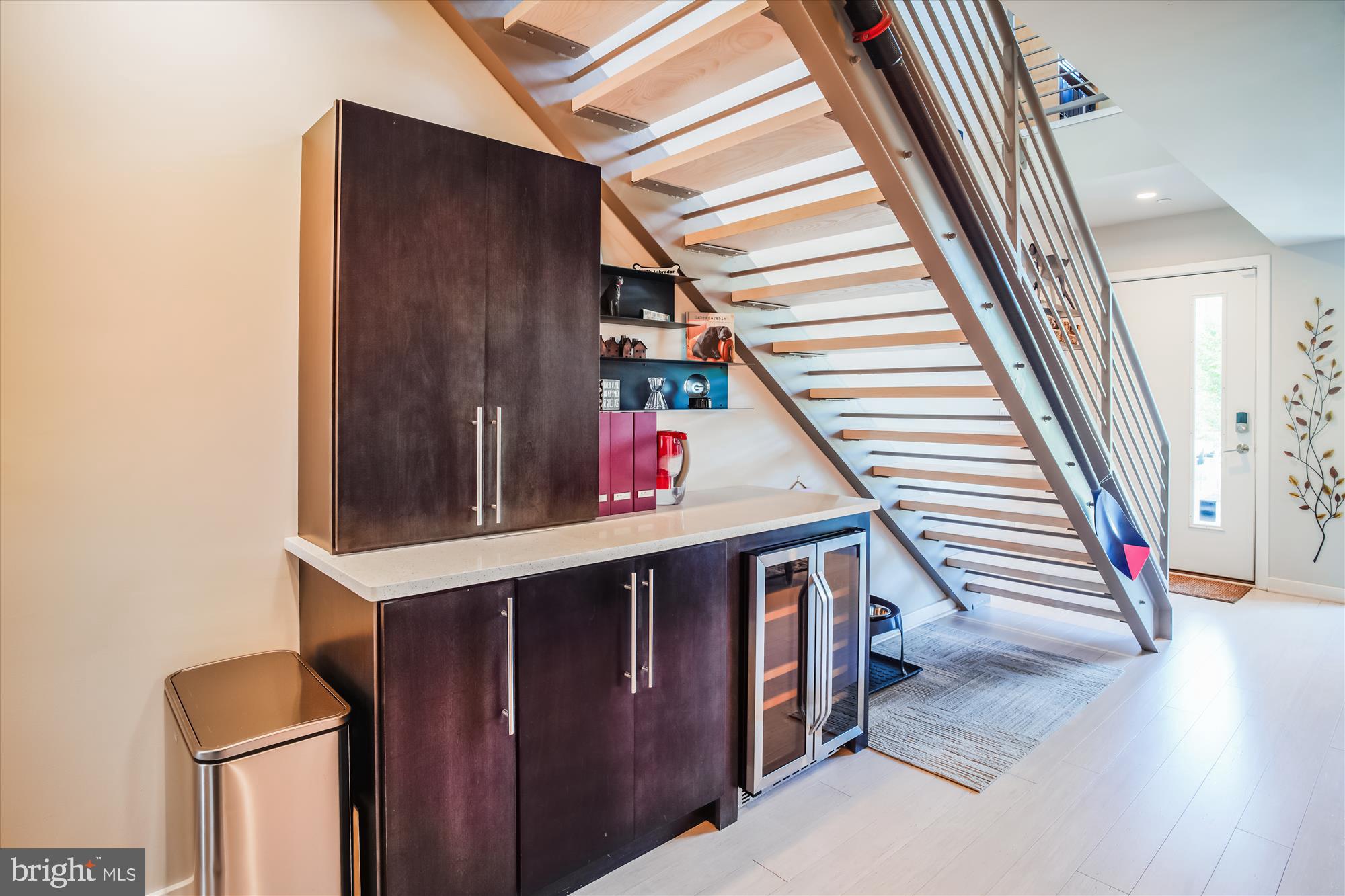 415 17th Street Northeast, Unit A Washington, DC 20002 - Photo 11 of 41 Dry Bar for Entertaining