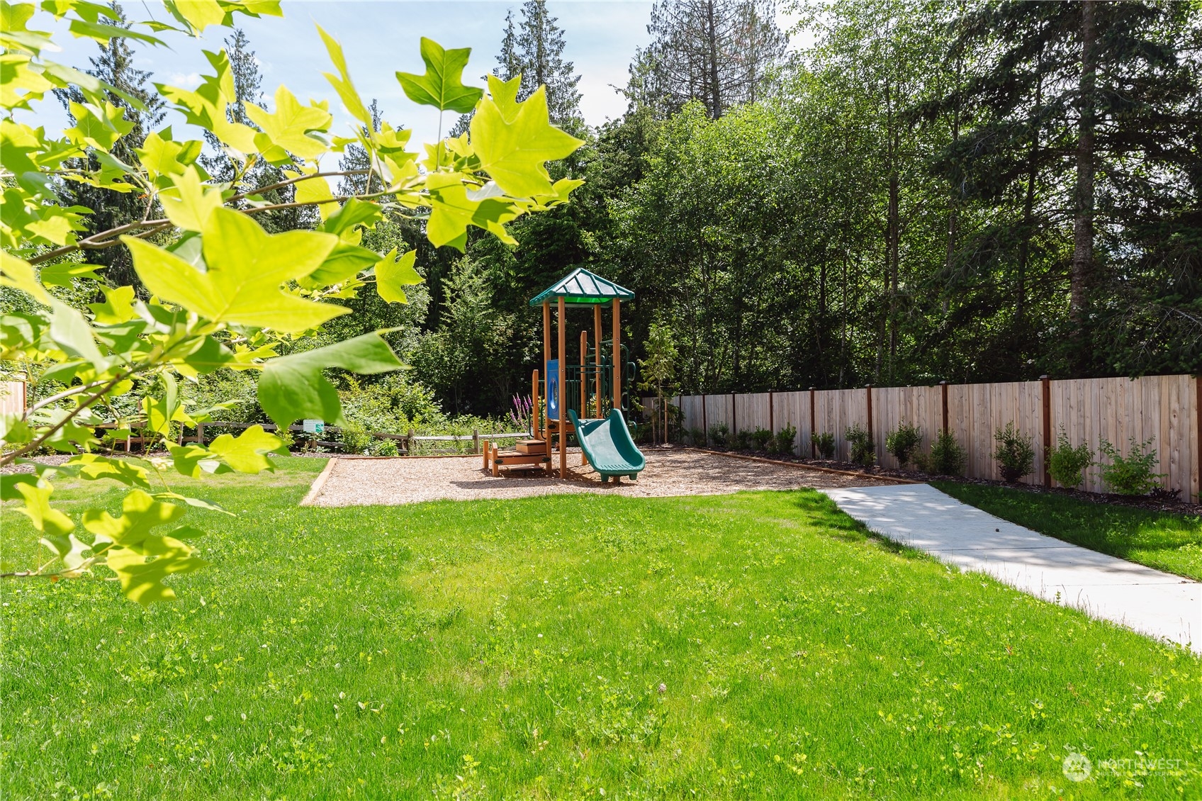 4226 148th Street Southeast, Unit D4 Bothell, WA 98012 - Photo 33 of 35