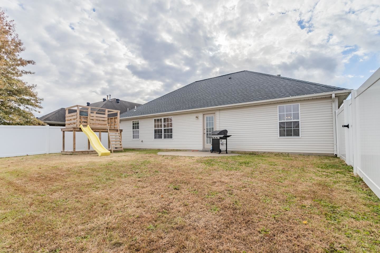 9941 Clippinger Road Evansville, IN 47725 - Photo 20 of 21 Gallery Image 20