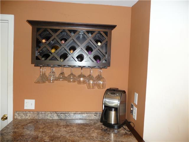 1898 Ivy Road Oceanside, CA 92054 - Photo 9 of 25 Entertainment bar off kitchen
