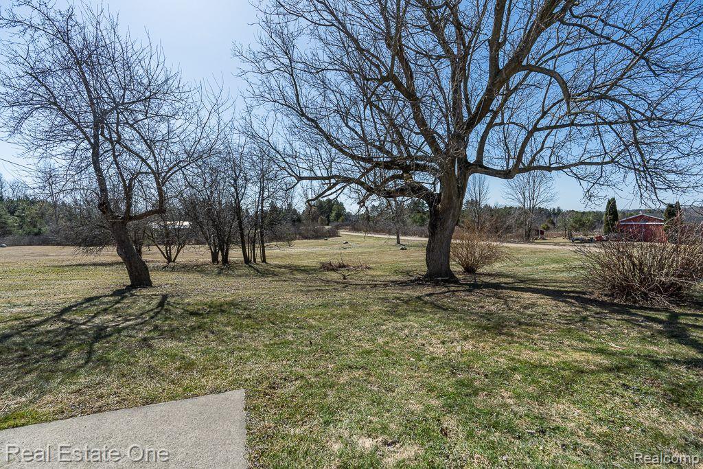 5495 Wilson Road Columbiaville, MI 48421 - Photo 20 of 23