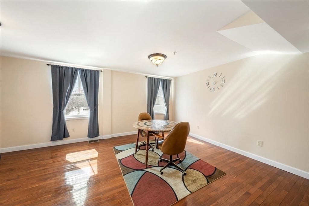 100 Rogers Street, Unit 1 Lowell, MA 01852 - Photo 16 of 38