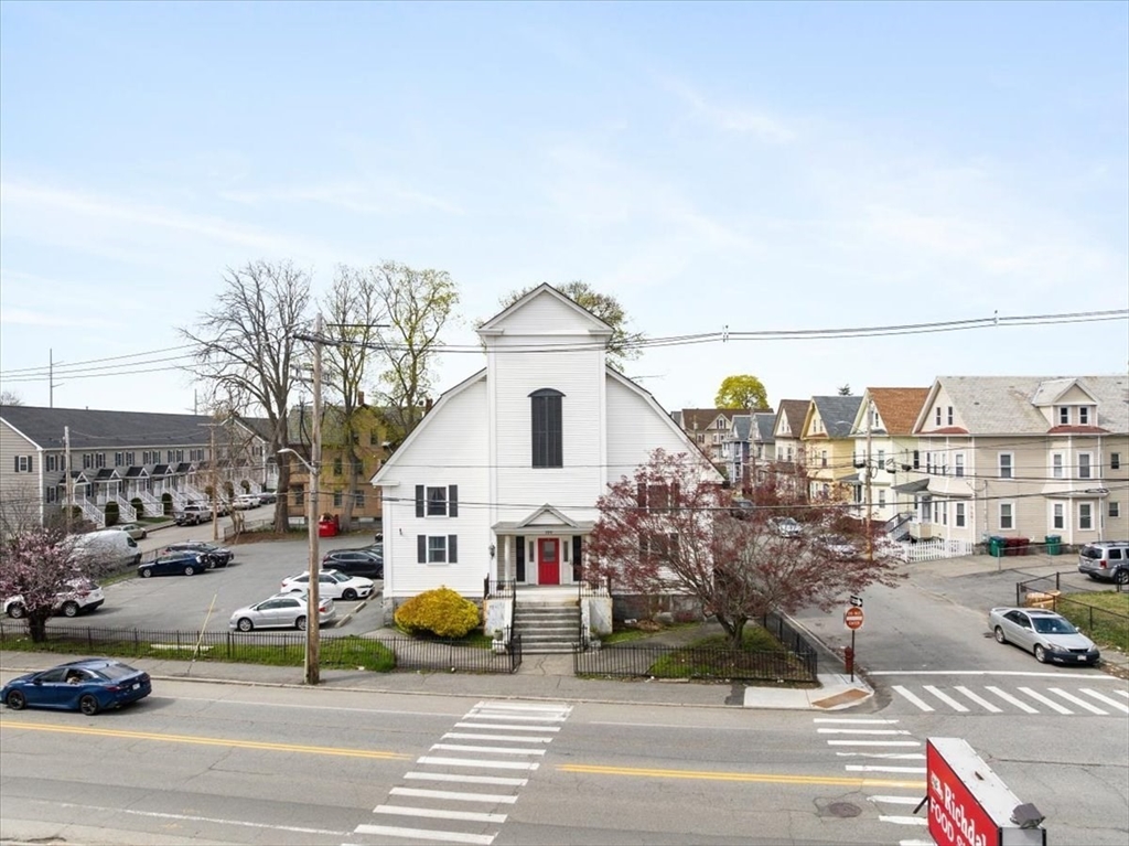 100 Rogers Street, Unit 1 Lowell, MA 01852 - Photo 28 of 38