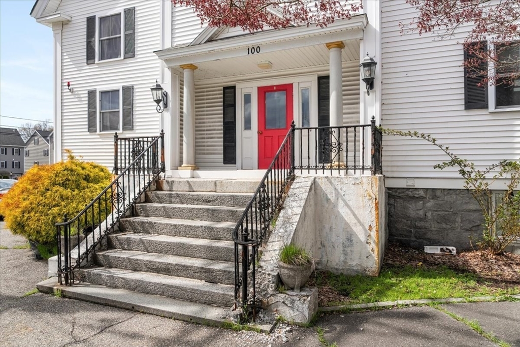 100 Rogers Street, Unit 1 Lowell, MA 01852 - Photo 35 of 38