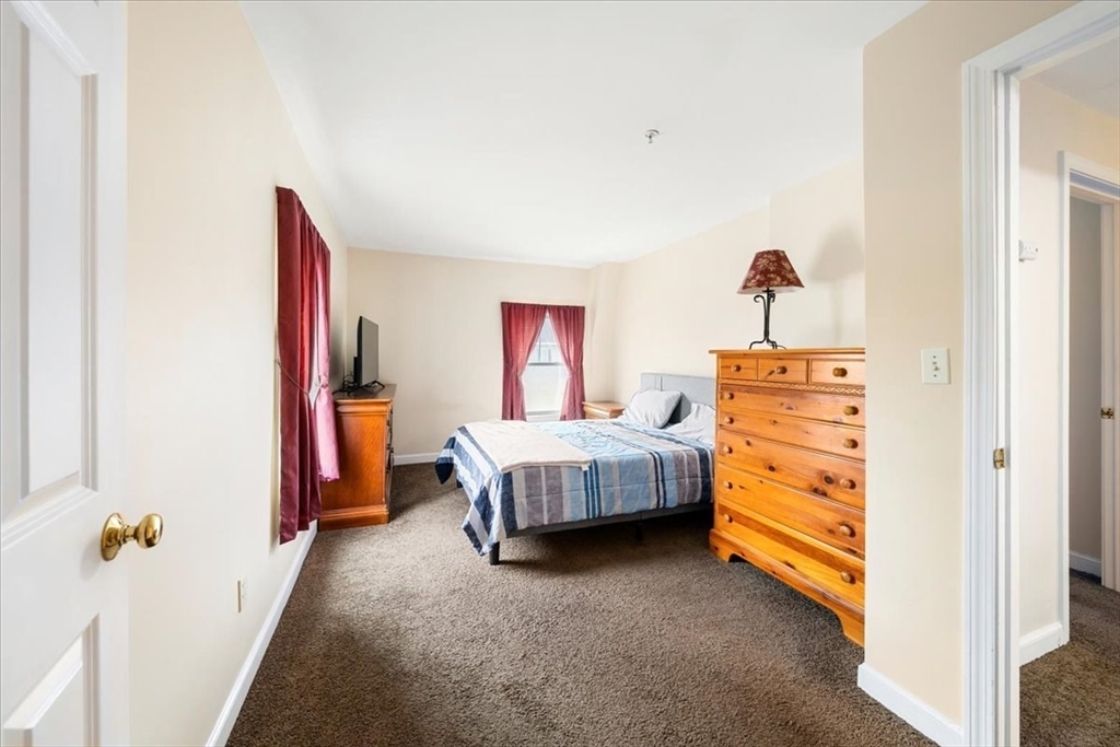 100 Rogers Street, Unit 1 Lowell, MA 01852 - Photo 10 of 38
