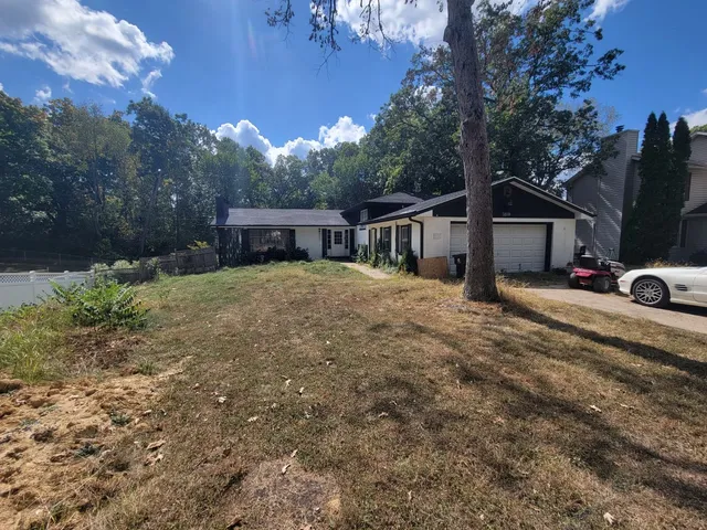 $229,900 | 3010 West Brookside Drive, Peoria, IL 61615