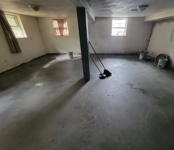 $229,900 | 3010 West Brookside Drive, Peoria, IL 61615