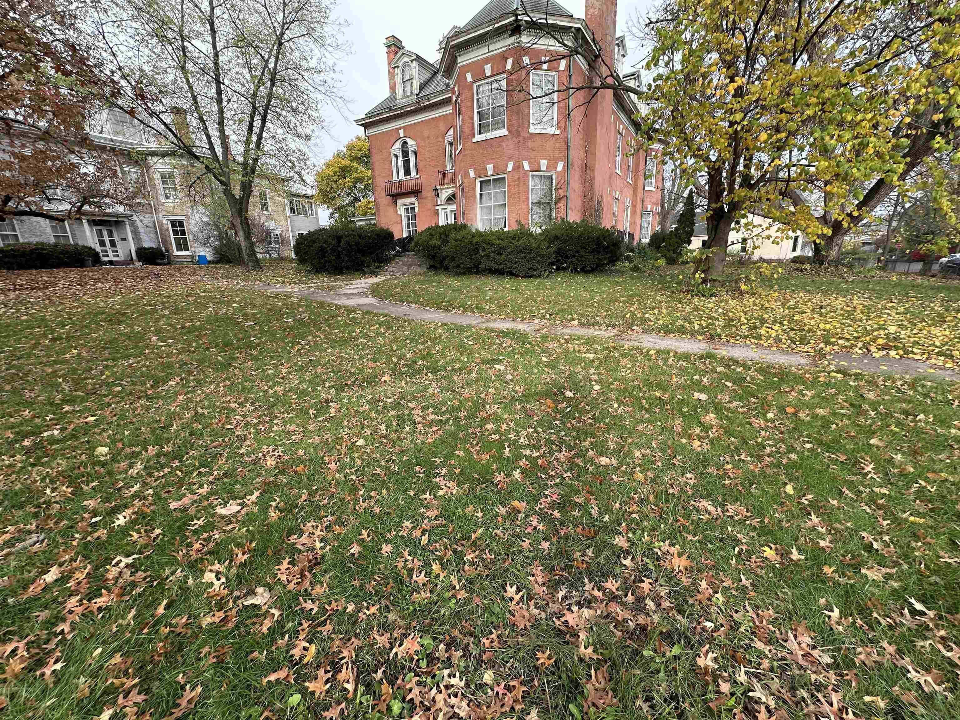 54 North Hood Street Peru, IN 46970 - Photo 7 of 36