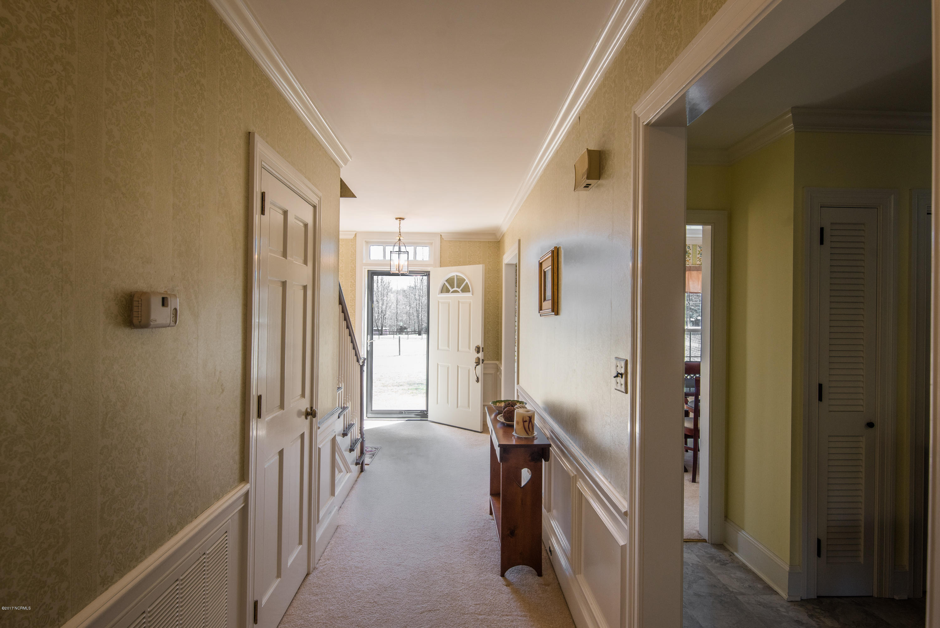 5129 Weaver Road Wilson, NC 27893 - Photo 25 of 56 Foyer