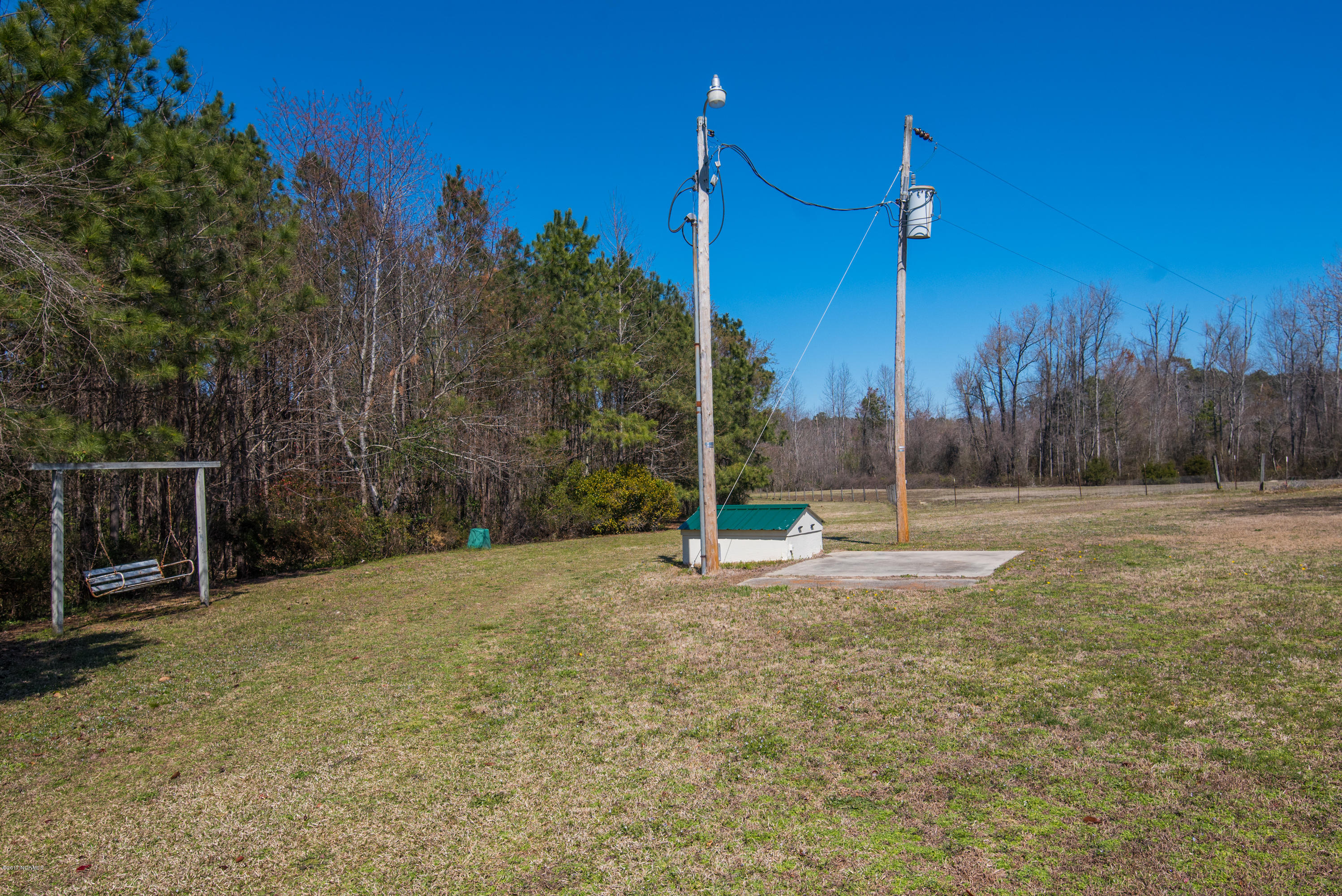 5129 Weaver Road Wilson, NC 27893 - Photo 37 of 56 Side Yard