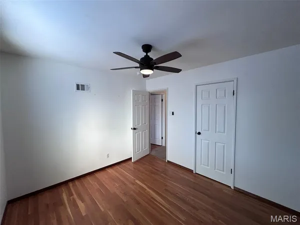 $2,395 | 7231 Briarview Drive, St. Louis, MO 63123