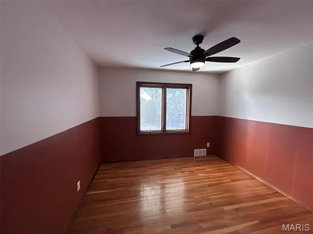 $2,395 | 7231 Briarview Drive, St. Louis, MO 63123