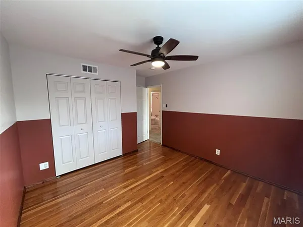 $2,395 | 7231 Briarview Drive, St. Louis, MO 63123