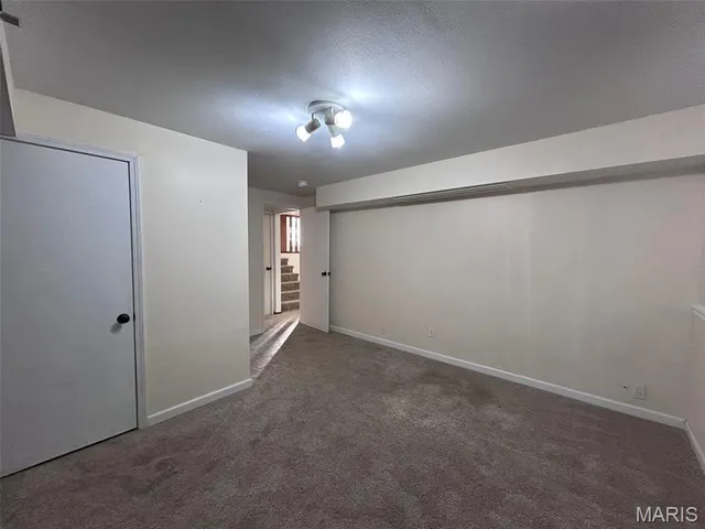 $2,395 | 7231 Briarview Drive, St. Louis, MO 63123