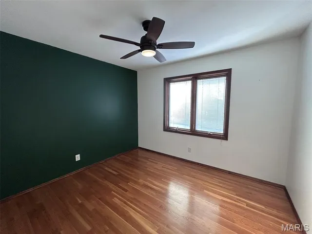 $2,395 | 7231 Briarview Drive, St. Louis, MO 63123