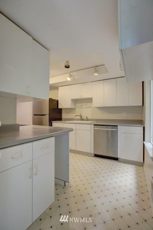 17526 151st Avenue Southeast, Unit 48 Renton, WA 98058 - Photo 5 of 13