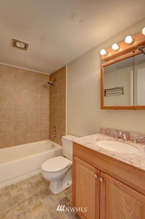 17526 151st Avenue Southeast, Unit 48 Renton, WA 98058 - Photo 10 of 13