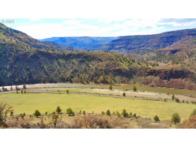 $925,000 | 43697 Highway 402, Kimberly, OR 97848