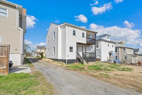 $129,900 | 112 14th Street Southwest, Roanoke, VA 24016