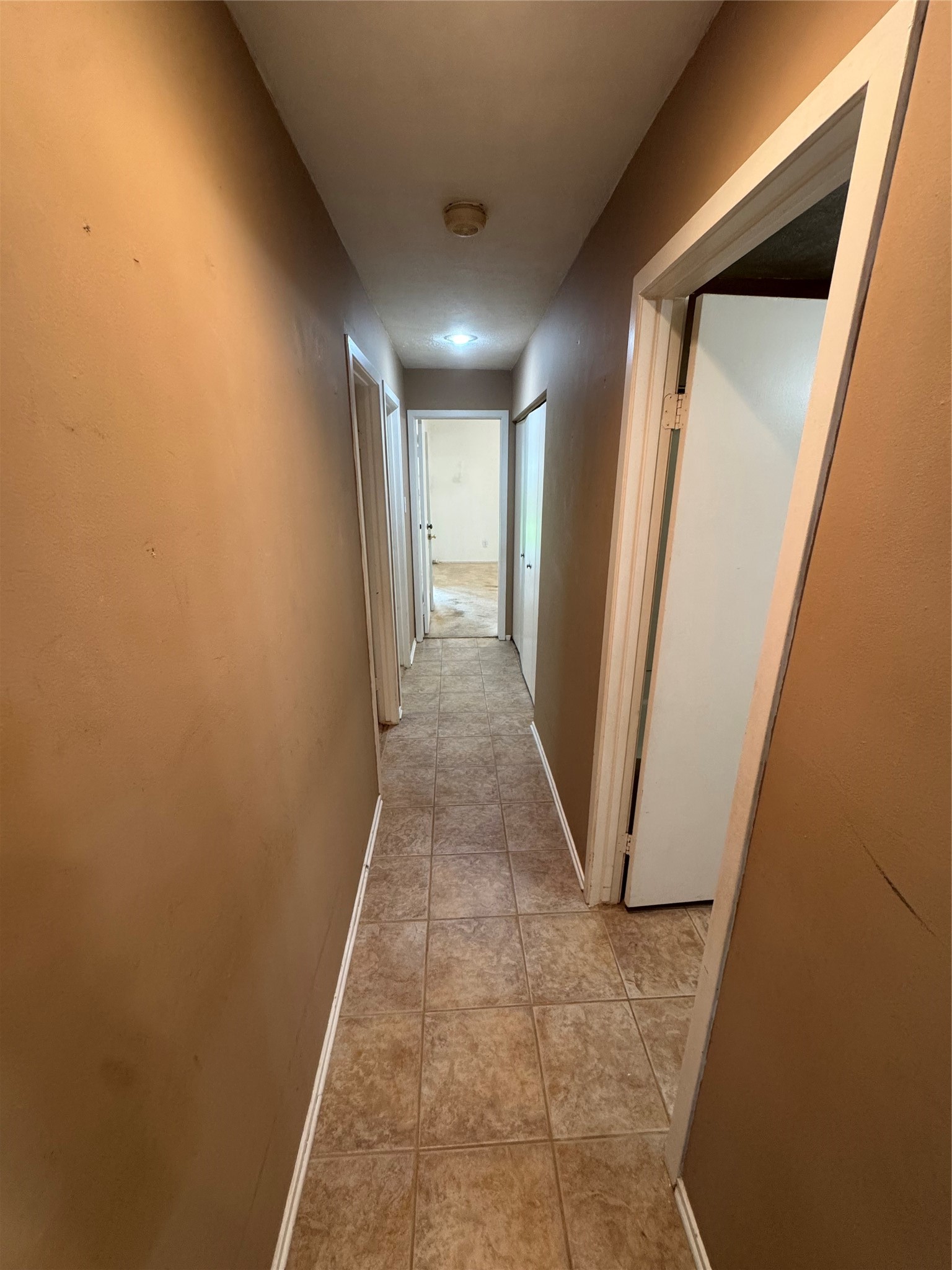 15 Gambrel Oak Place Spring, TX 77380 - Photo 5 of 15