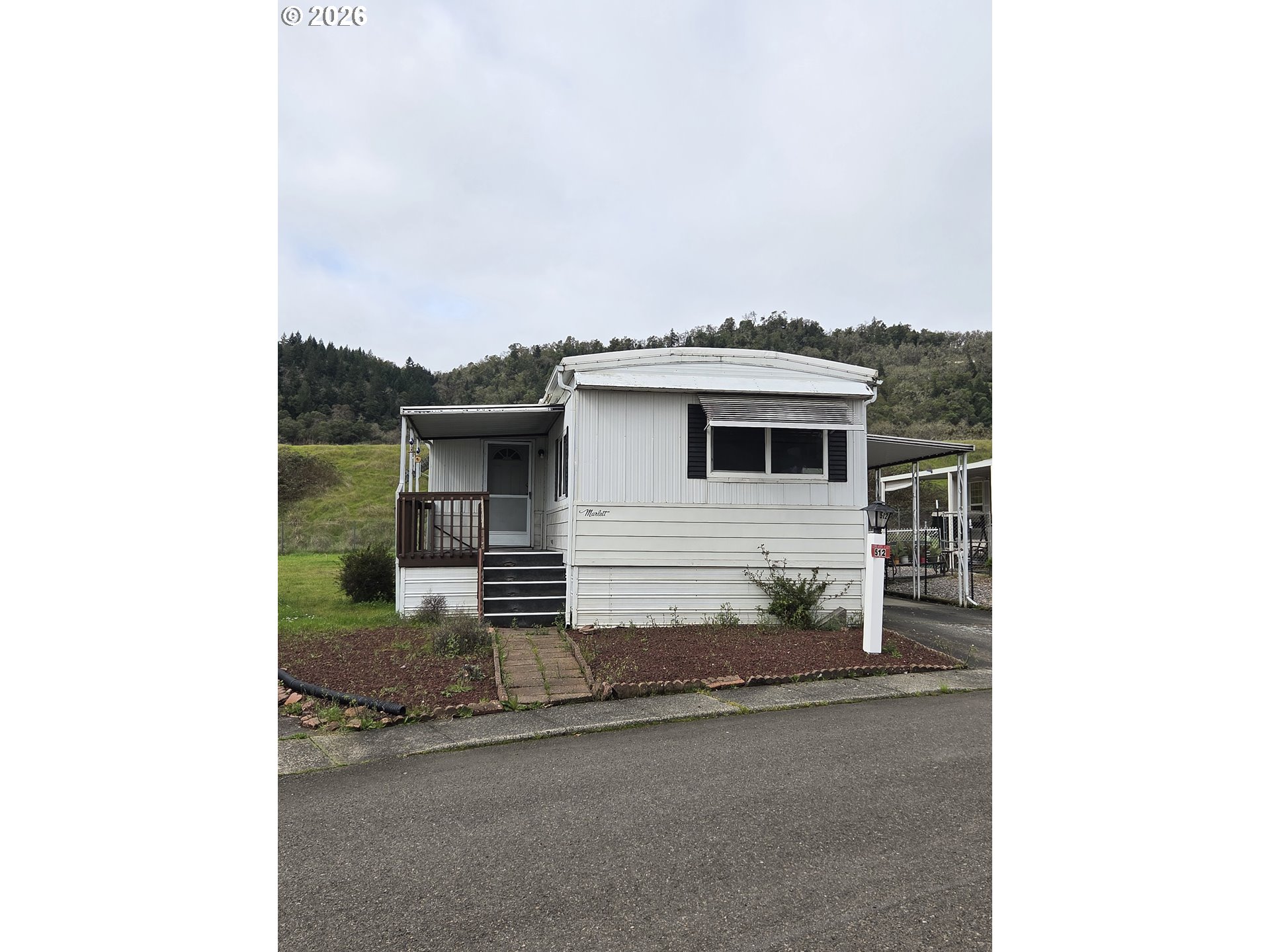 512 Shadow Ranch Lane Roseburg, OR 97470 - Photo 2 of 10
