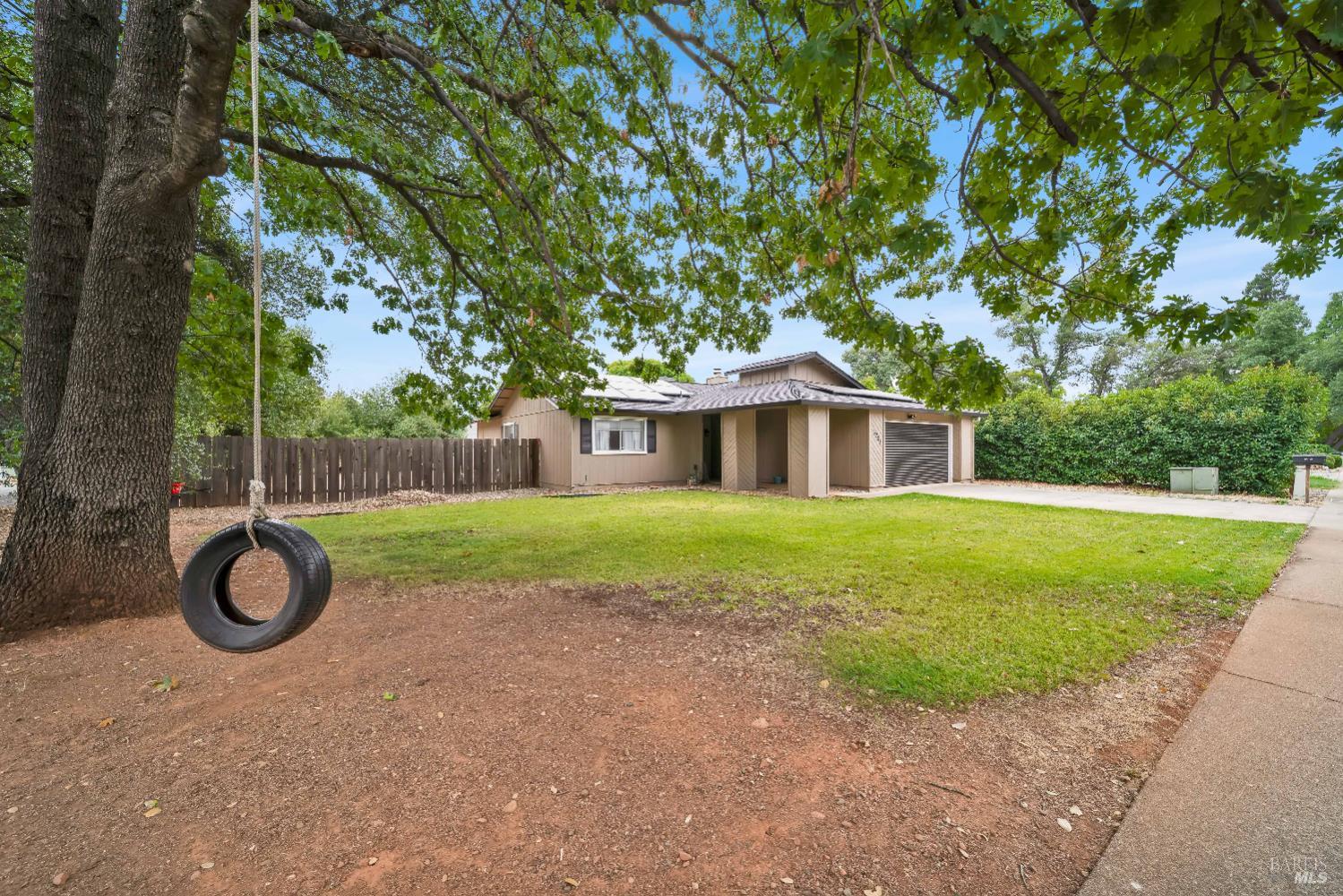 3703 Harrow Court Redding, CA 96002 - Photo 15 of 40