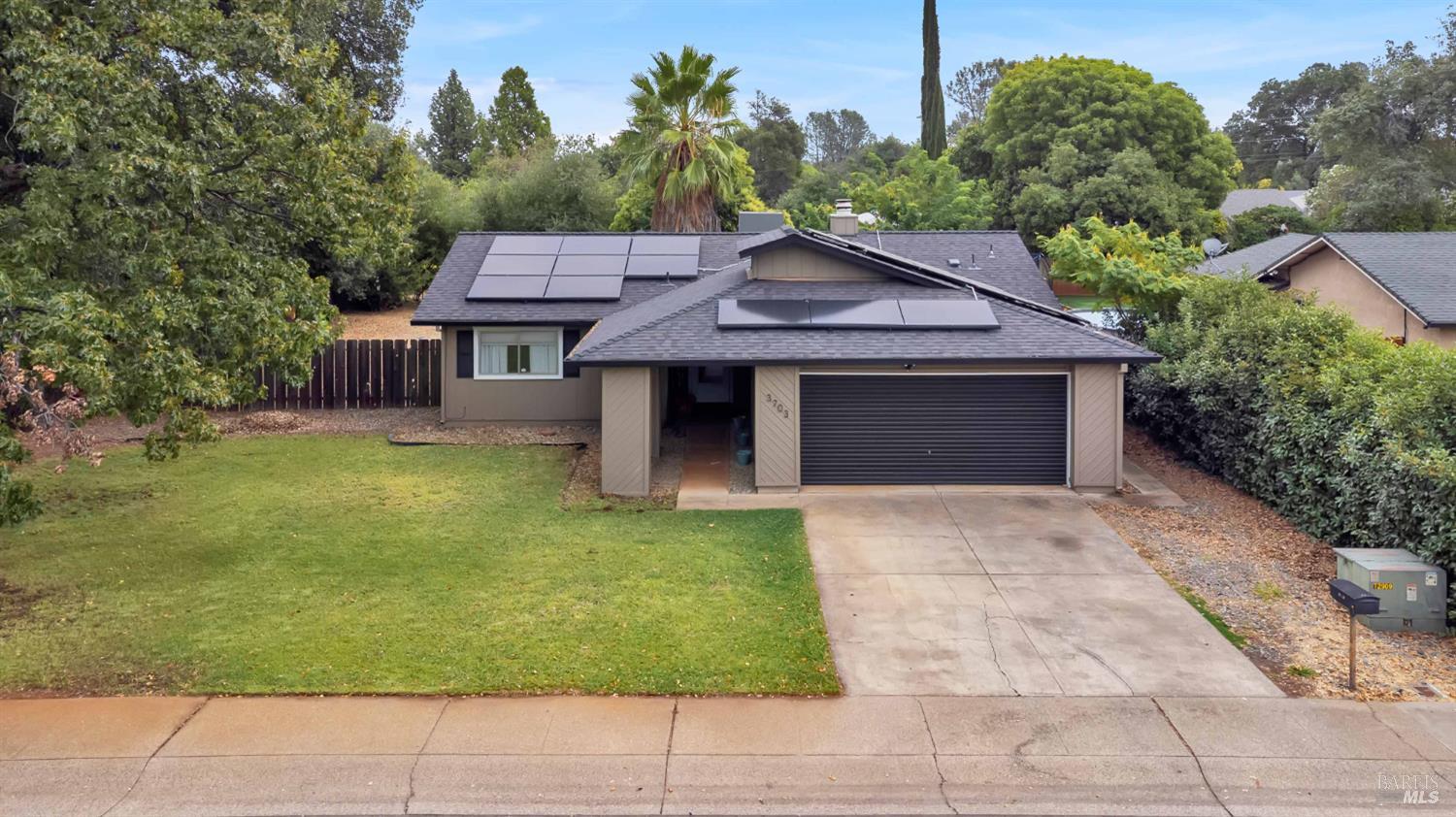 3703 Harrow Court Redding, CA 96002 - Photo 16 of 40