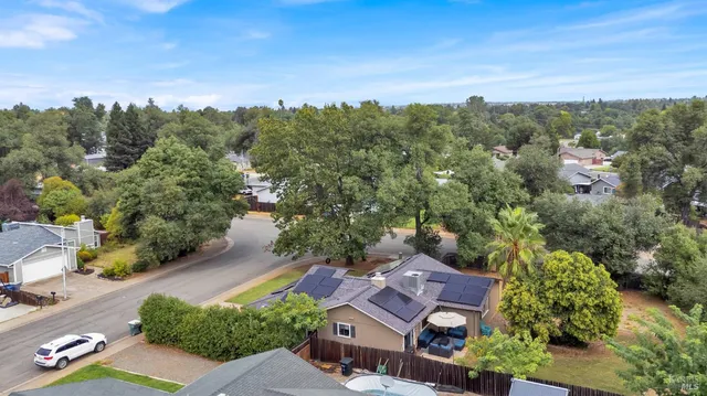 $379,000 | 3703 Harrow Court, Redding, CA 96002