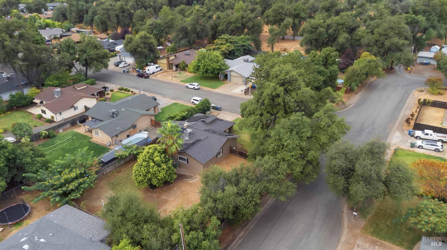 3703 Harrow Court Redding, CA 96002 - Photo 27 of 40