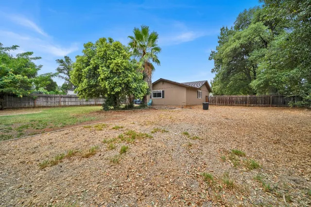 $379,000 | 3703 Harrow Court, Redding, CA 96002