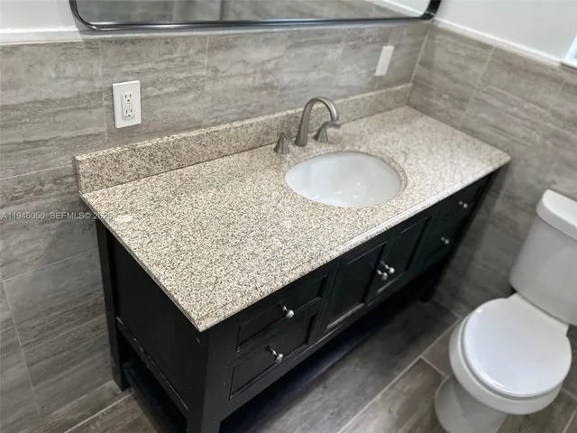 $2,900 | 261 Northwest 49th Street, Unit A, Miami, FL 33127