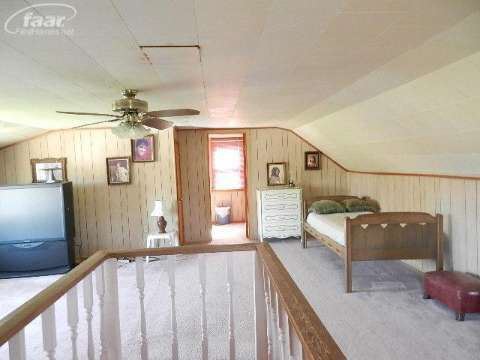12086 Miller Road Lennon, MI 48449 - Photo 19 of 27 20355118-18.JPG