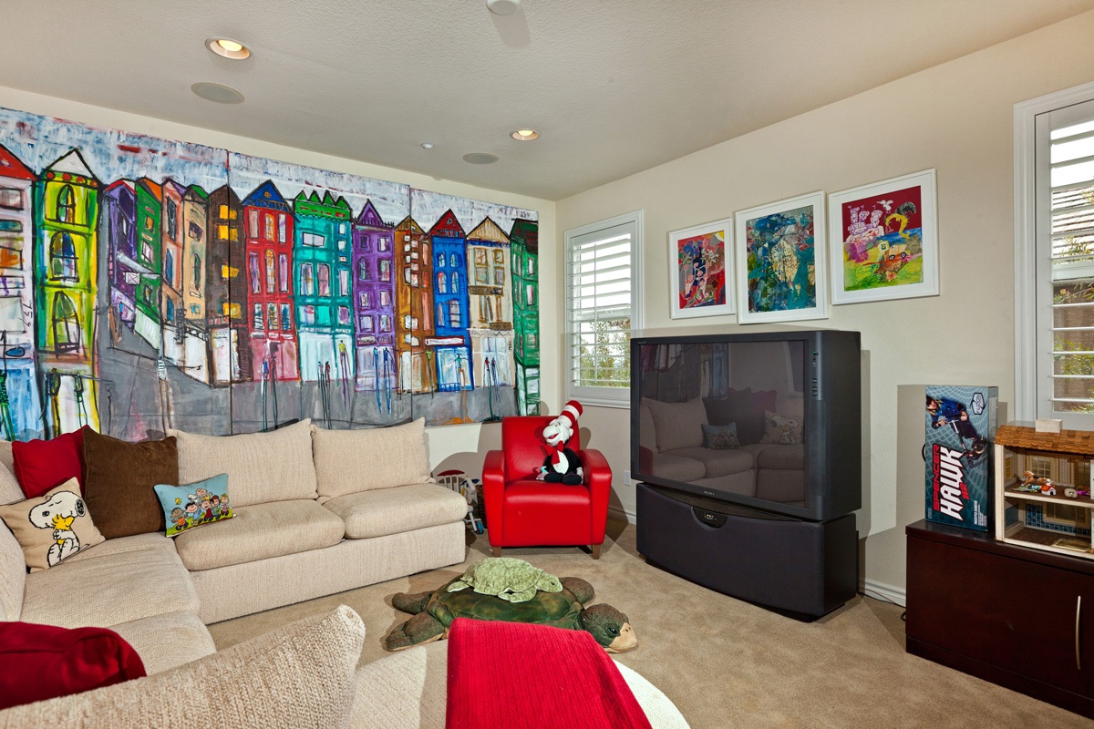 643 Lynwood Drive Encinitas, CA 92024 - Photo 11 of 23
