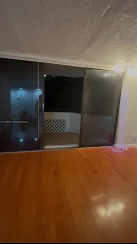 $2,999 | 911 East Ponce De Leon Boulevard, Unit 403, Coral Gables, FL 33134