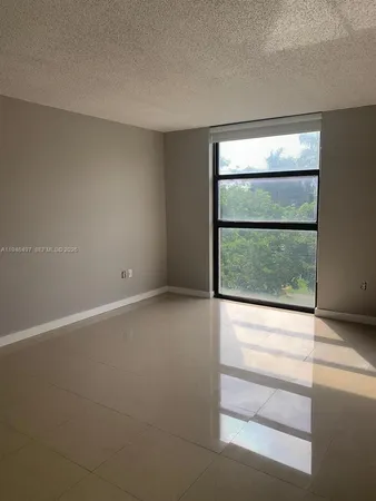 a view of empty room with window