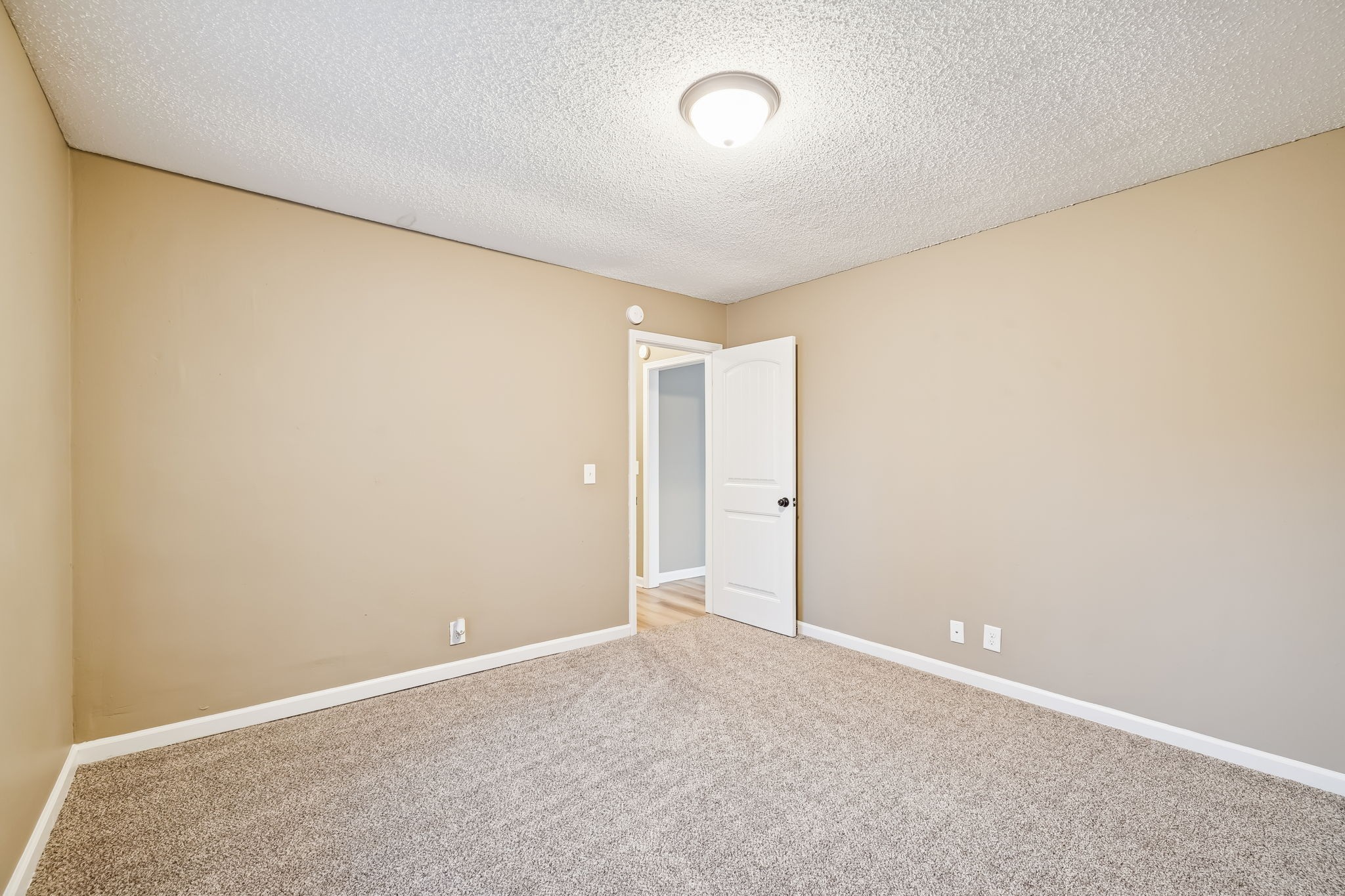 236 Tobacco Road Clarksville, TN 37042 - Photo 15 of 27 a view of an empty room