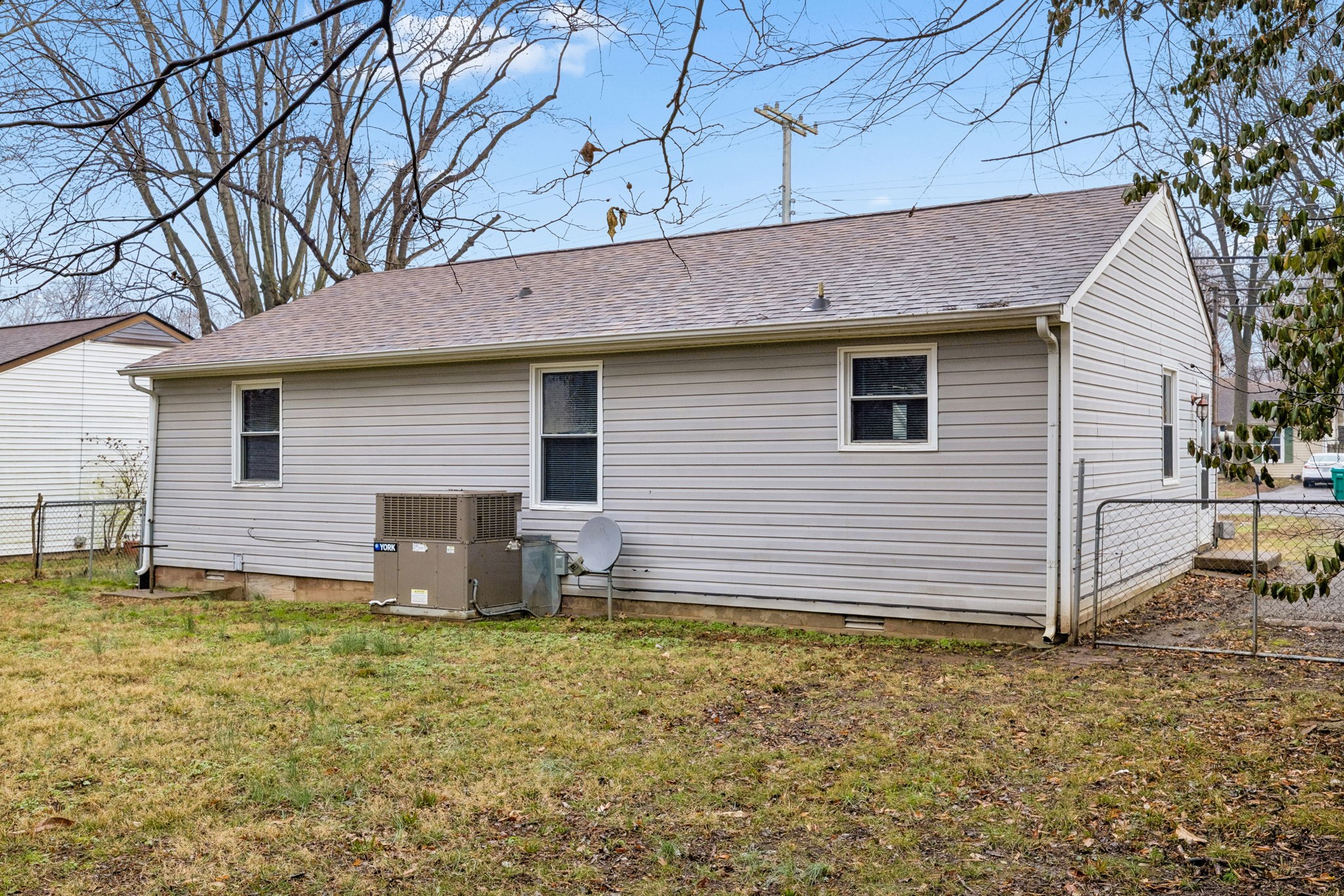 236 Tobacco Road Clarksville, TN 37042 - Photo 26 of 27 a house view with a backyard space