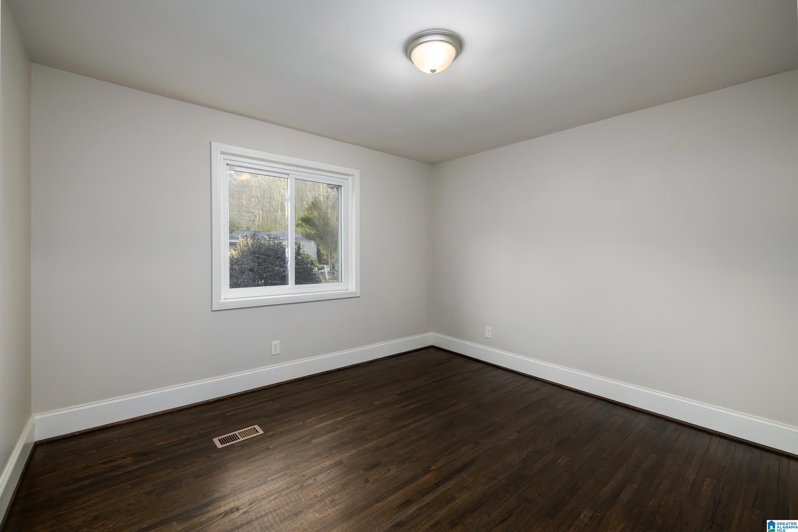 216 Stacy Street Birmingham, AL 35213 - Photo 30 of 49